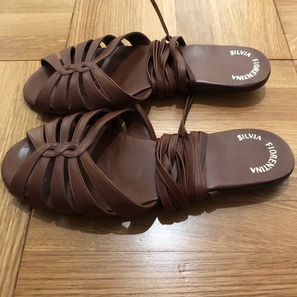 Silvia Fiorentina Brown Tie Leather Sandal in size 5.5. Great condition! - Picture 4 of 5